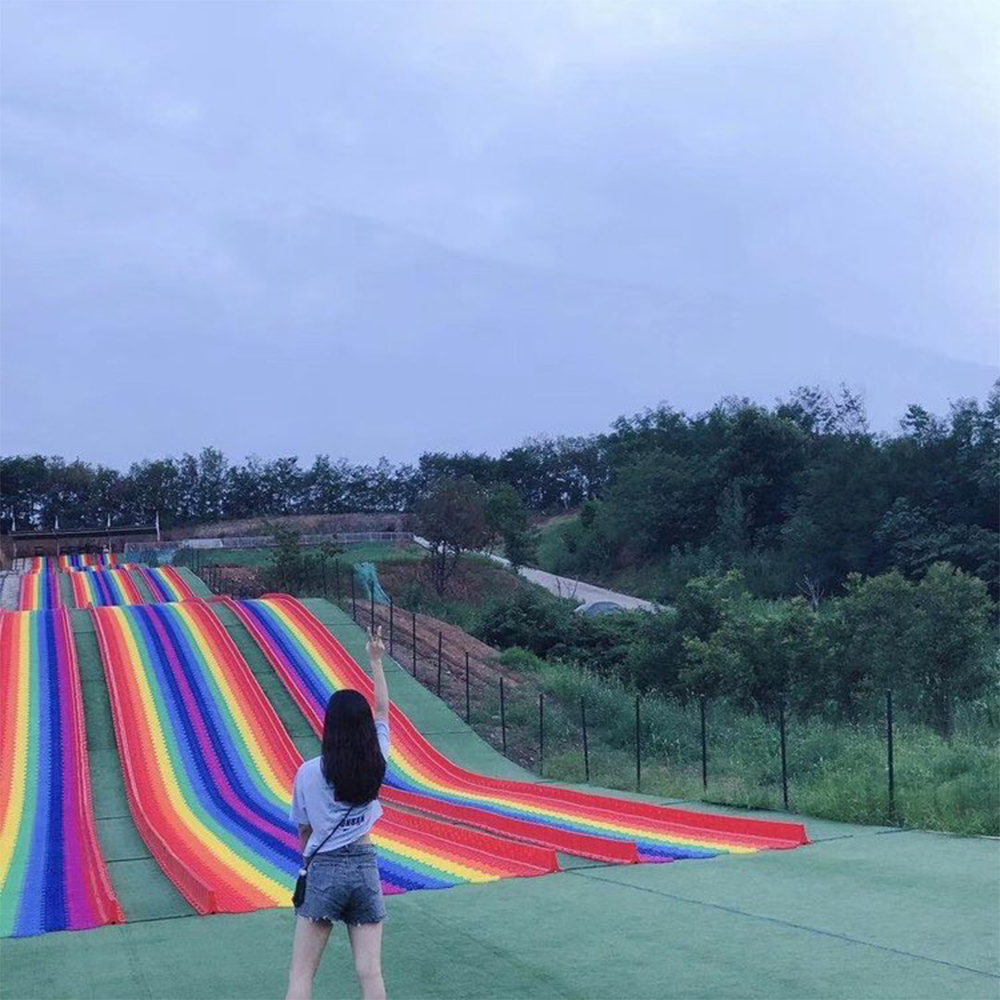 Artificial Rainbow Slide Outdoor Kids Plastic Slide