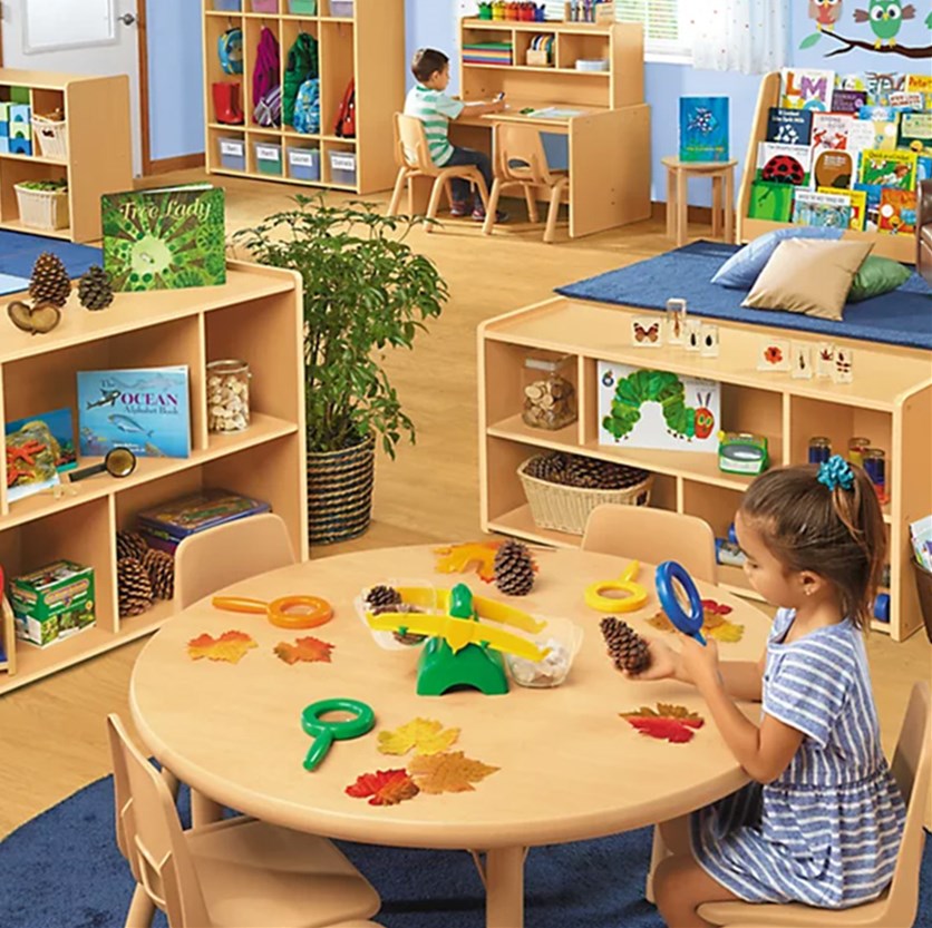 Wooden Kids Study Table Desk And Chair Children Wooden Kindergarten Preschool Playroom Activity Table Furniture Sets